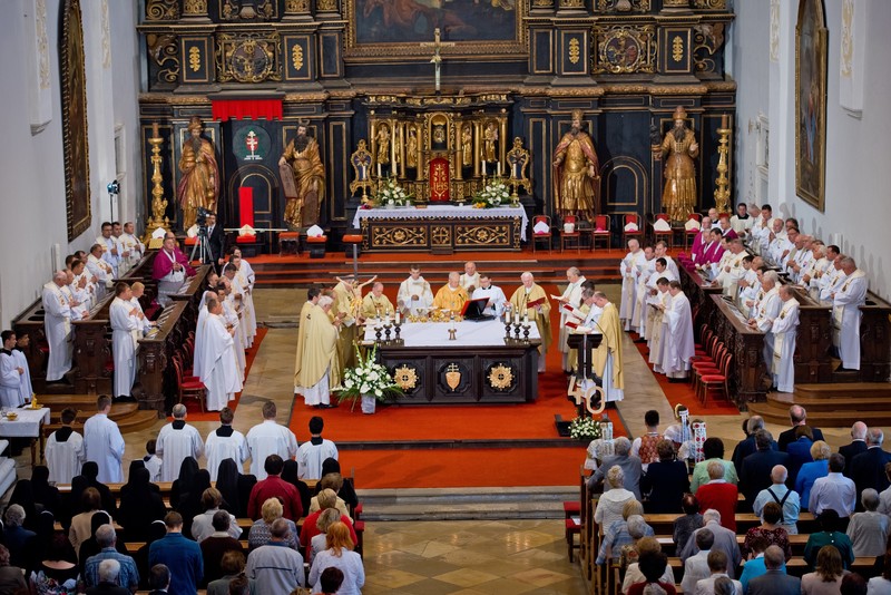 V Trnave oslávili 40. výročie Slovenskej cirkevnej provincie