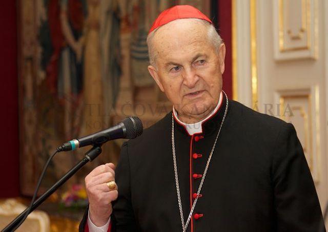 Kardinál Tomko vyjadril sústrasť po úmrtí biskupa Vrableca