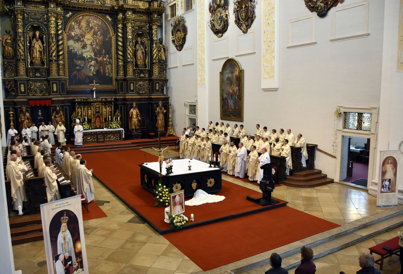 V Trnave si pripomenuli 10 rokov od úmrtia biskupa Hnilicu