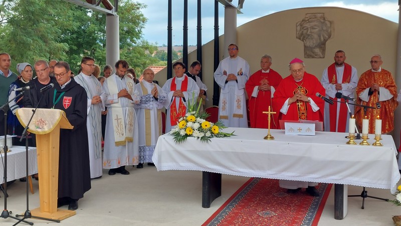 V Dolných Obdokovciach slávili pamätný deň Božieho služobníka Jánosa Esterházyho