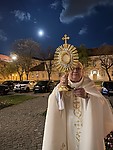 Hľadieť srdcom - 70 rokov trnavského arcibiskupa Mons. Jána Oroscha