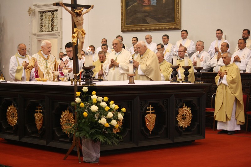 Emeritný arcibiskup Ján Sokol oslávil v katedrále dve jubileá