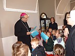 Deti navštívili trnavského arcibiskupa Jána Oroscha