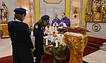 Nech Betlehemské svetlo ožiari domovy láskou a zaženie temnoty zla