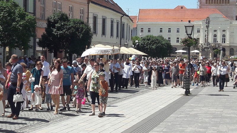 V Trnave oslávili život Cirkvi z Eucharistie