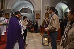 V Hlohovci u františkánov privítali Betlehemské svetlo