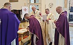 Kardinál Filoni: Kristus neodsudzuje; odpúšťa a oslobodzuje od zla