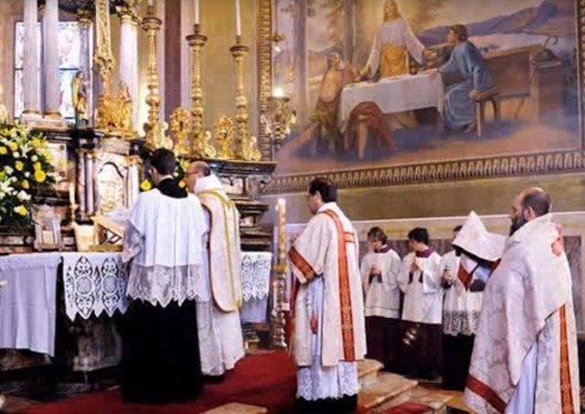 Nové motu proprio mení pravidlá pre predkoncilovú liturgiu