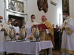 Mons. Ján Sokol na omši svätenia olejov: Majte otvorené oči a vnímavé srdce!