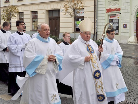 Duka: Predseda Nemeckej biskupskej konferencie by mal zvážiť, či konal podľa Desatora