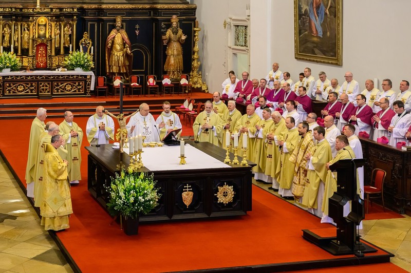 Trnavský arcibiskup Ján Orosch poďakoval za jubileum 70 rokov v Trnave
