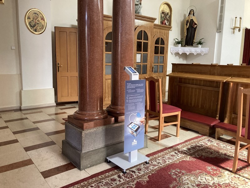 V šalianskom kostole pribudla na „hody" novinka - platobný terminál na milodary