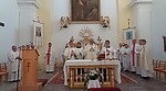V Okoličnej na Ostrove slávnostne požehnali obnovený kostol