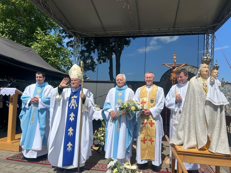 Nuncius Girasoli na púti v Modranke: Prišli sme k našej Matke ďakovať, prosiť a sľubovať