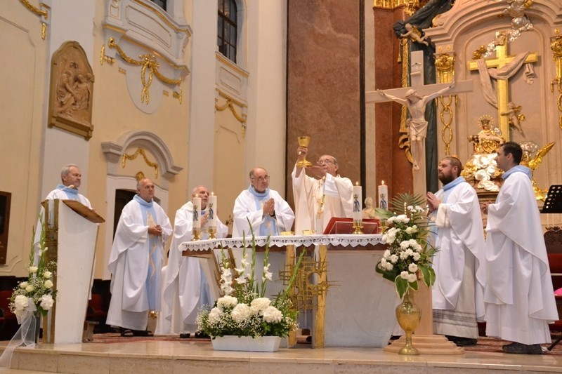 Zdravotníci sa stretli na celoslovenskej púti zdravotníkov v Šaštíne