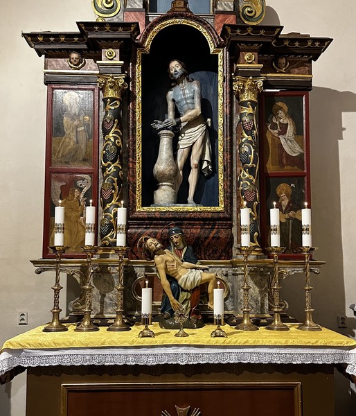 V Kostole sv. Heleny v Trnave je vystavená relikvia sv. Cyrila - Konštantína