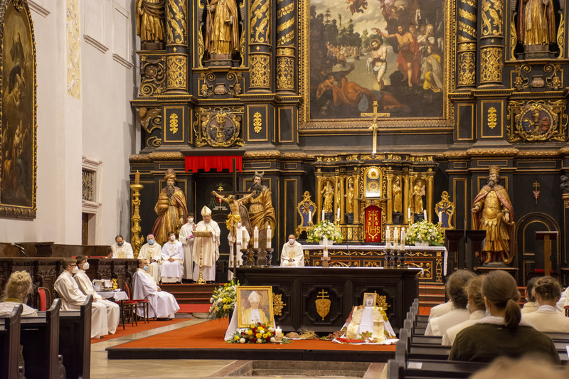 V Trnave si pripomenuli 15. výročie odchodu biskupa Hnilicu do večnosti