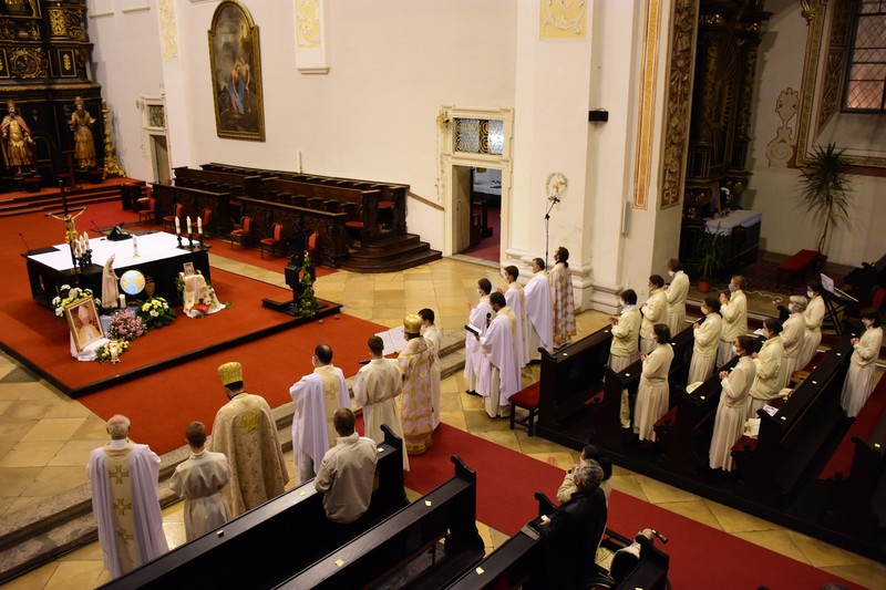 V Trnave si pripomenuli 14. výročie narodenia biskupa Hnilicu pre nebo