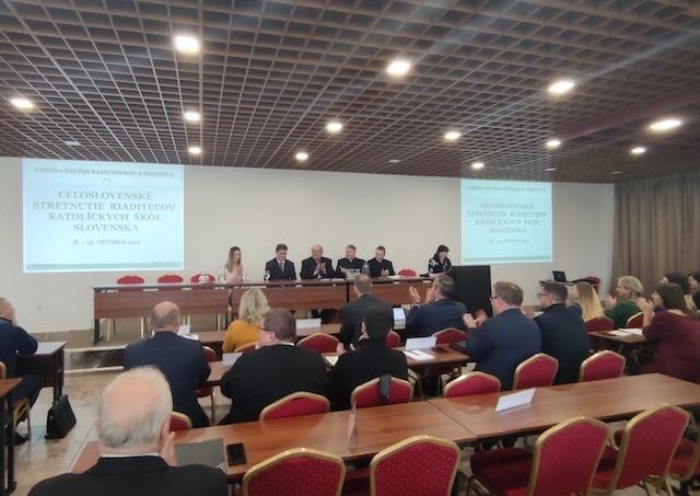 V Poprade sa konalo celoslovenské stretnutie riaditeľov katolíckych škôl