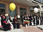 Arcibiskup oslávil narodeniny emeritného pápeža v Heiligenkreuzi