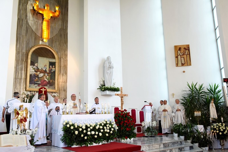 V Zelenči oslávili 50. výročie postavenia kostola
