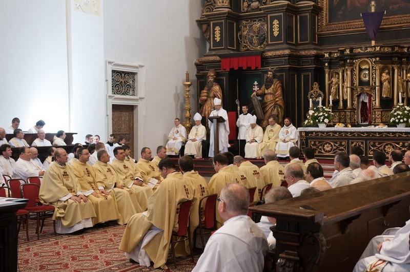 Homília na Missa Chrismatis: Spoločne budujme cestu